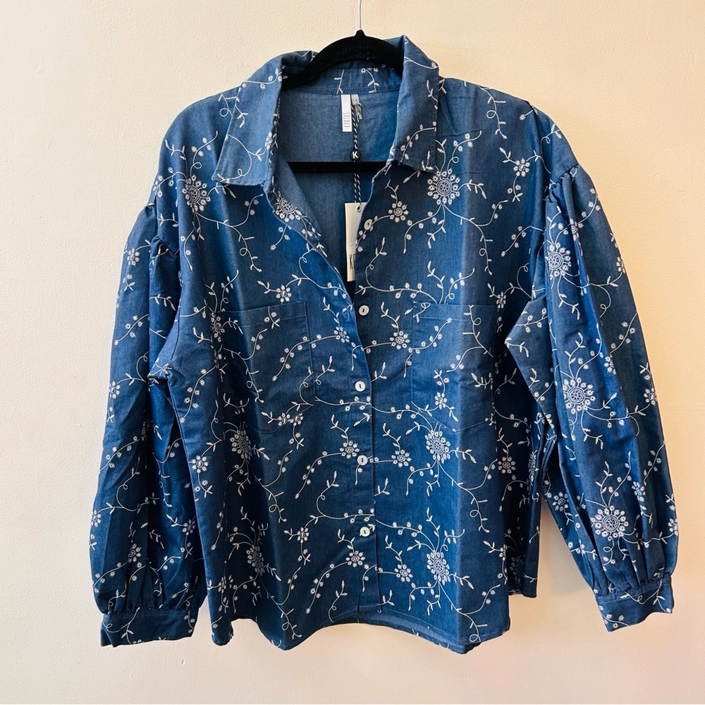 Kaktus blue button front ivory scroll floral print blouse size 1X